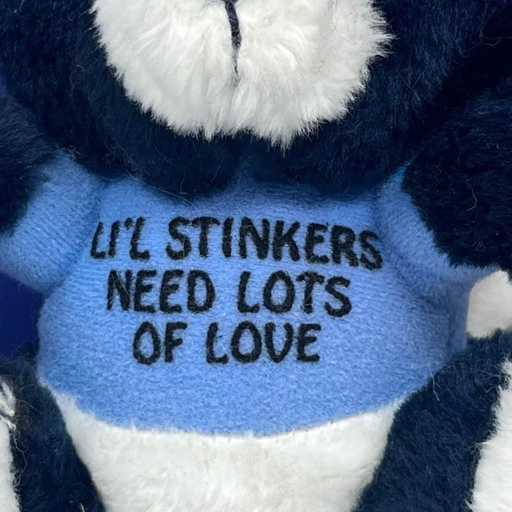 Vintage Skunk 8” Plush “Lil’ Stinkers Need Lots of Love” - Picture 9 of 9